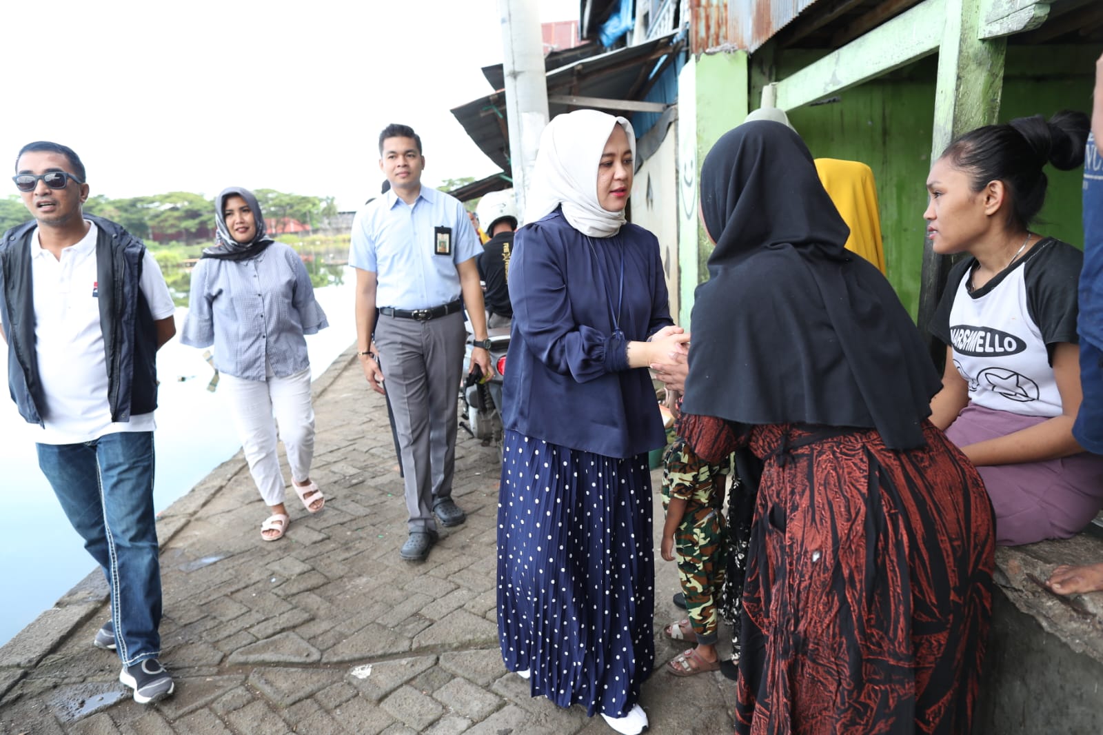  Dengar Keluhan Masyarakat Bantaran Sungai Tallo, Fatmawati Rusdi Minta Camat Lurah Kordinasi