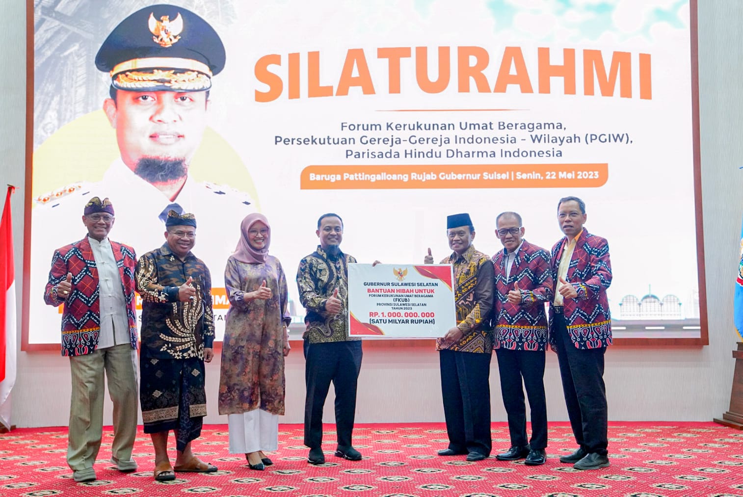  Rp1 Miliar Hibah untuk Forum Kerukanan Umat Beragama Diserahkan Gubernur Andi Sudirman