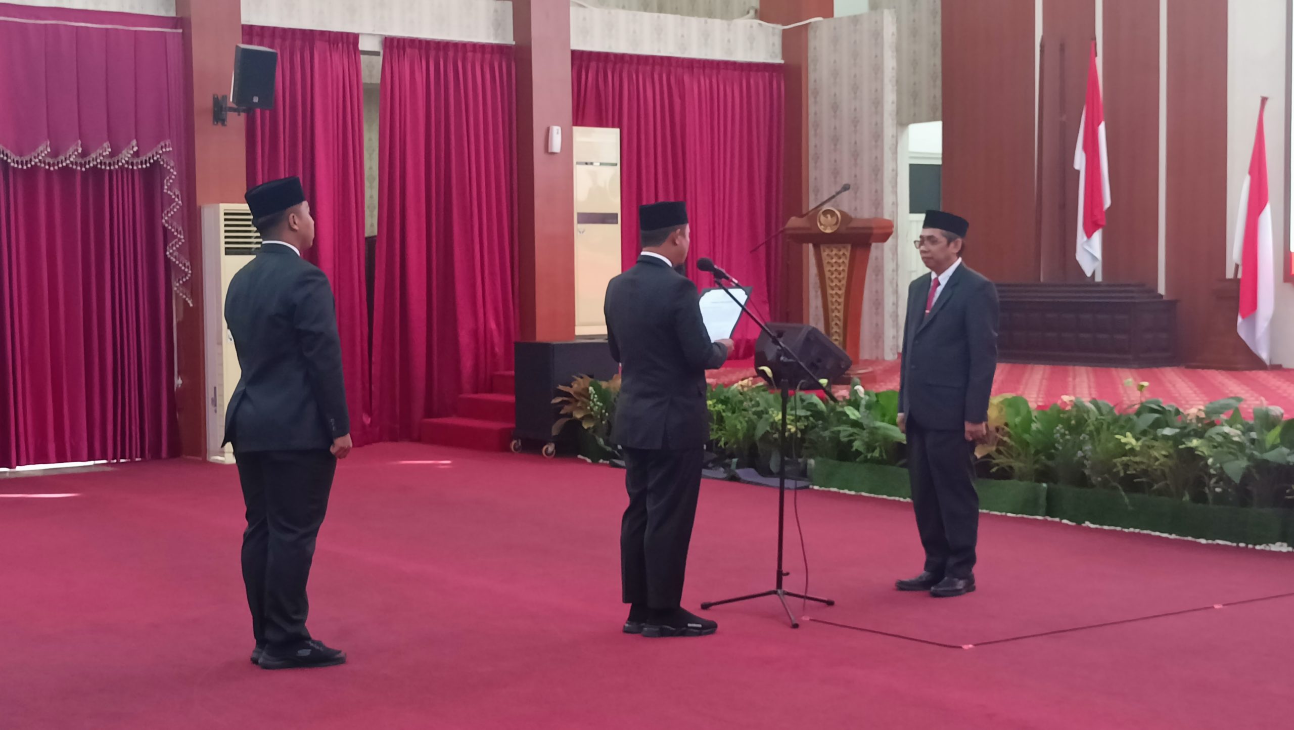  Gubernur Sulsel Lantik Kepala Kanreng IV BKN Makassar