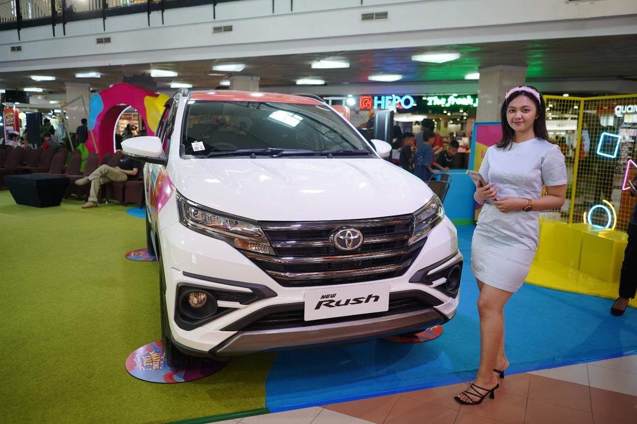  Toyota Rush Jadi Primadona di Segmen SUV Car