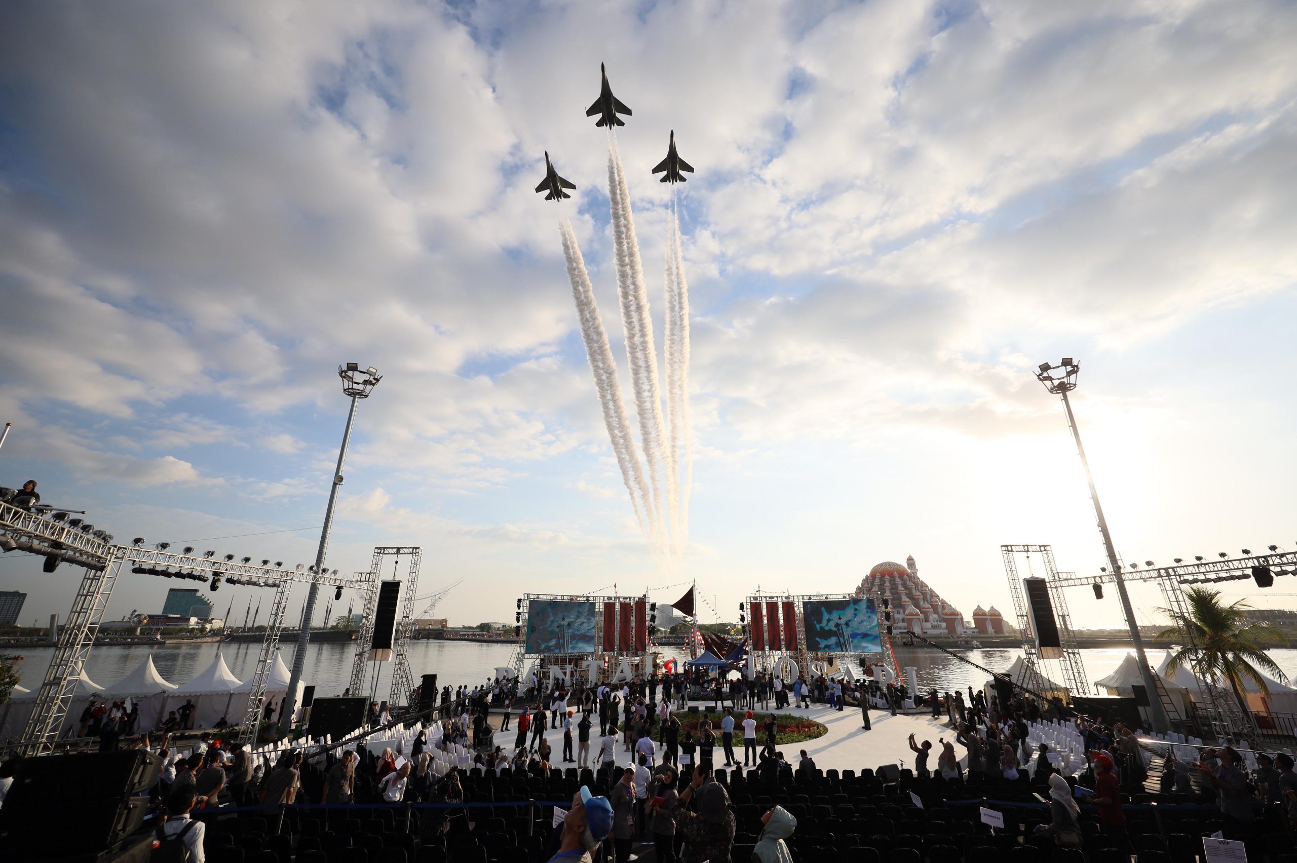  3 Pesawat Tempur Sukhoi TNI AU, MeriahkanF8 2023