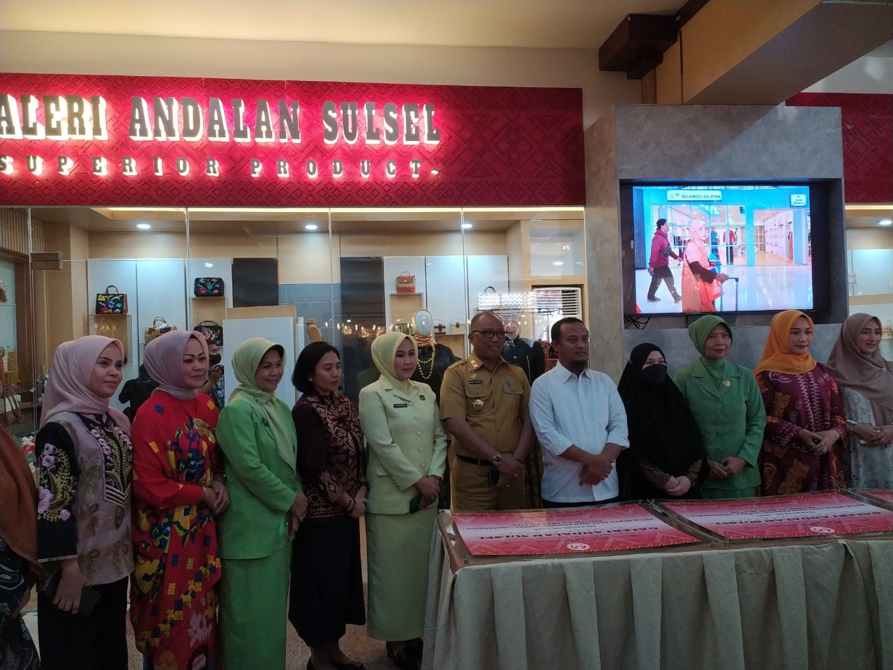  Galeri Dekranasda Hadir Di Kantor Gubernur Sulsel