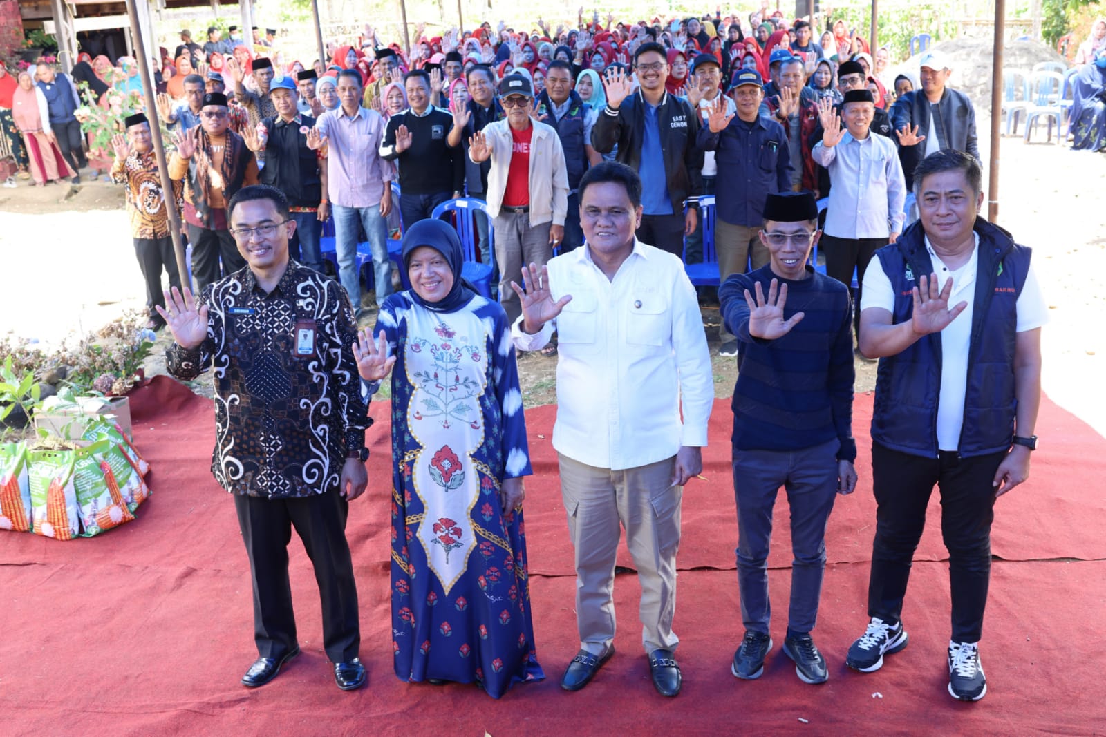 Percepat Penurunan Stunting, BKKBN Sulsel Bersama Komisi IX DPR RI Beri Edukasi Warga Pegunungan Barru