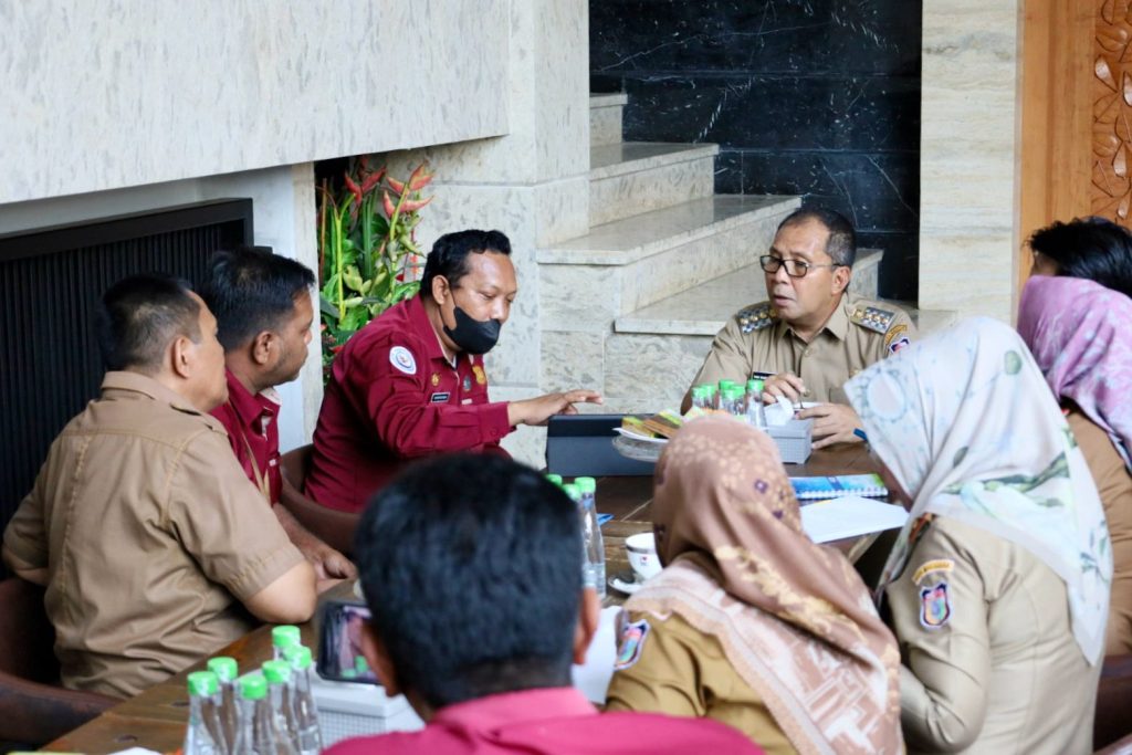 Pemkot Maksssar Kaji Dokumen WKOPP Untia