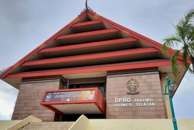  DPRD Sulsel Sebut Pembangunan Stadion Mattoanging Masuk di APBD 2024