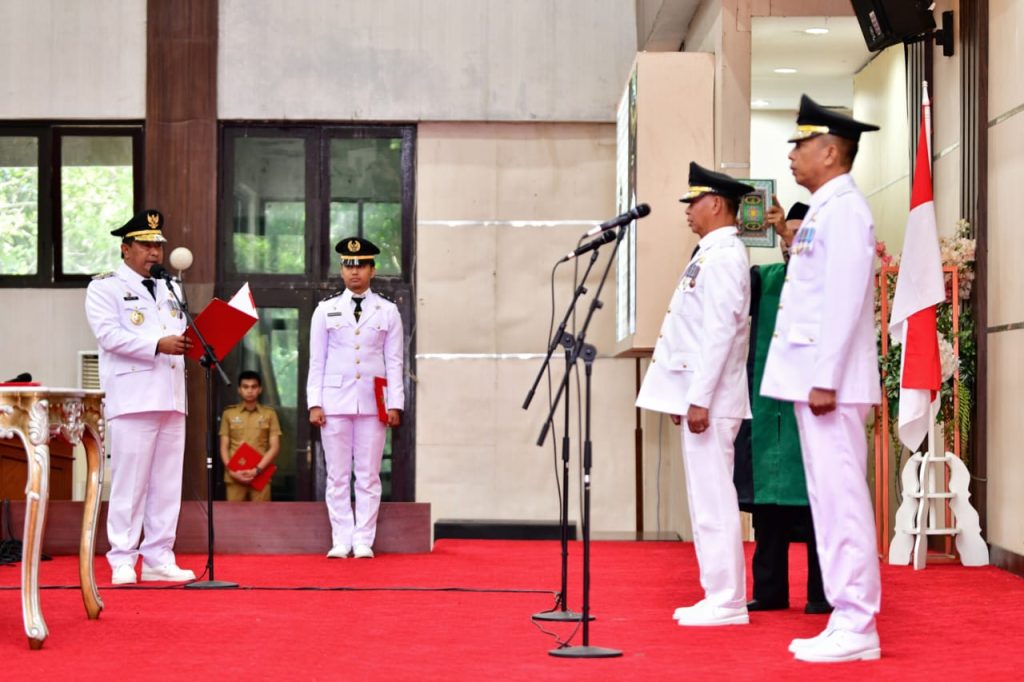 Pj Gubernur, Lantik Pj Kepala Daerah Pare-Pare dan Enrekang