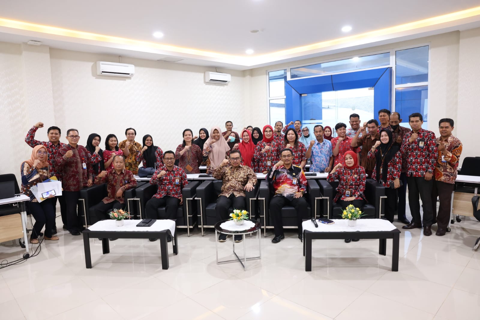 Kunker di Sulsel, Hasto Wardoyo Tekankan Pentingnya Pembangunan SDM Pegawai BKKBN