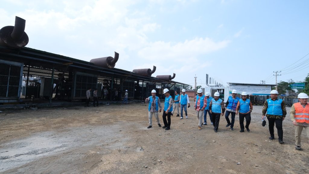 PLN : Melakukan Manajemen Beban Akibat Cuaca Ekstrim