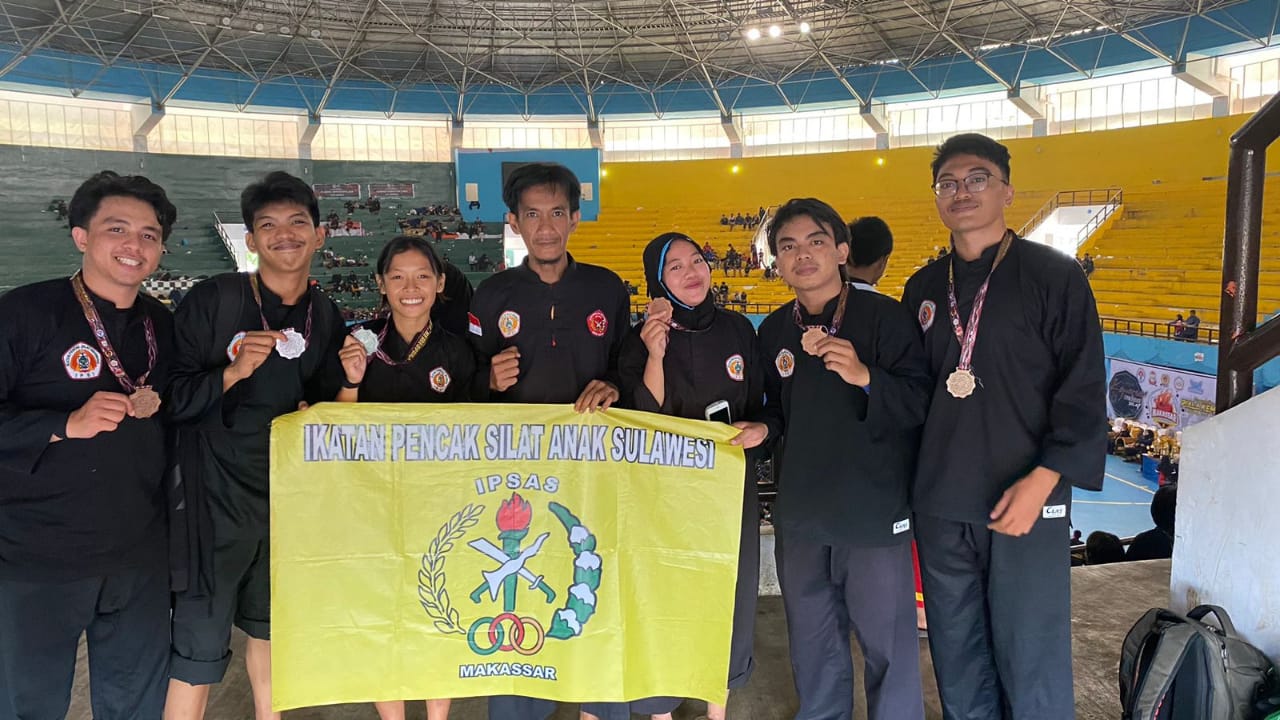  Piala Kemenpora Makassar Championship 2, Kontingen Sekolah Islam Athirah Bukit Baruga Borong 13 Medali