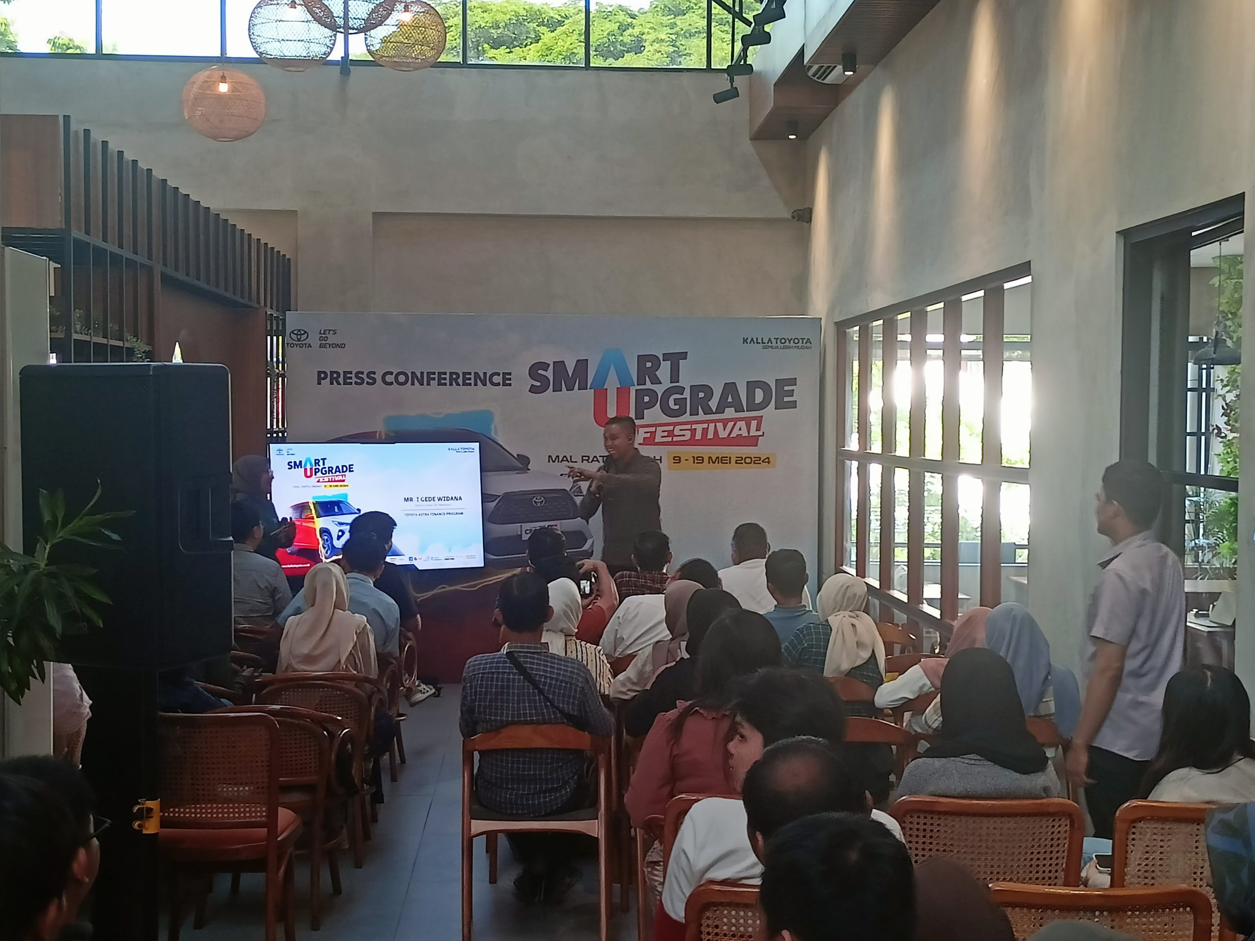 Public Display Kalla Toyota di Mall MaRI, Hadirkan Promo dan Hadiah Menarik