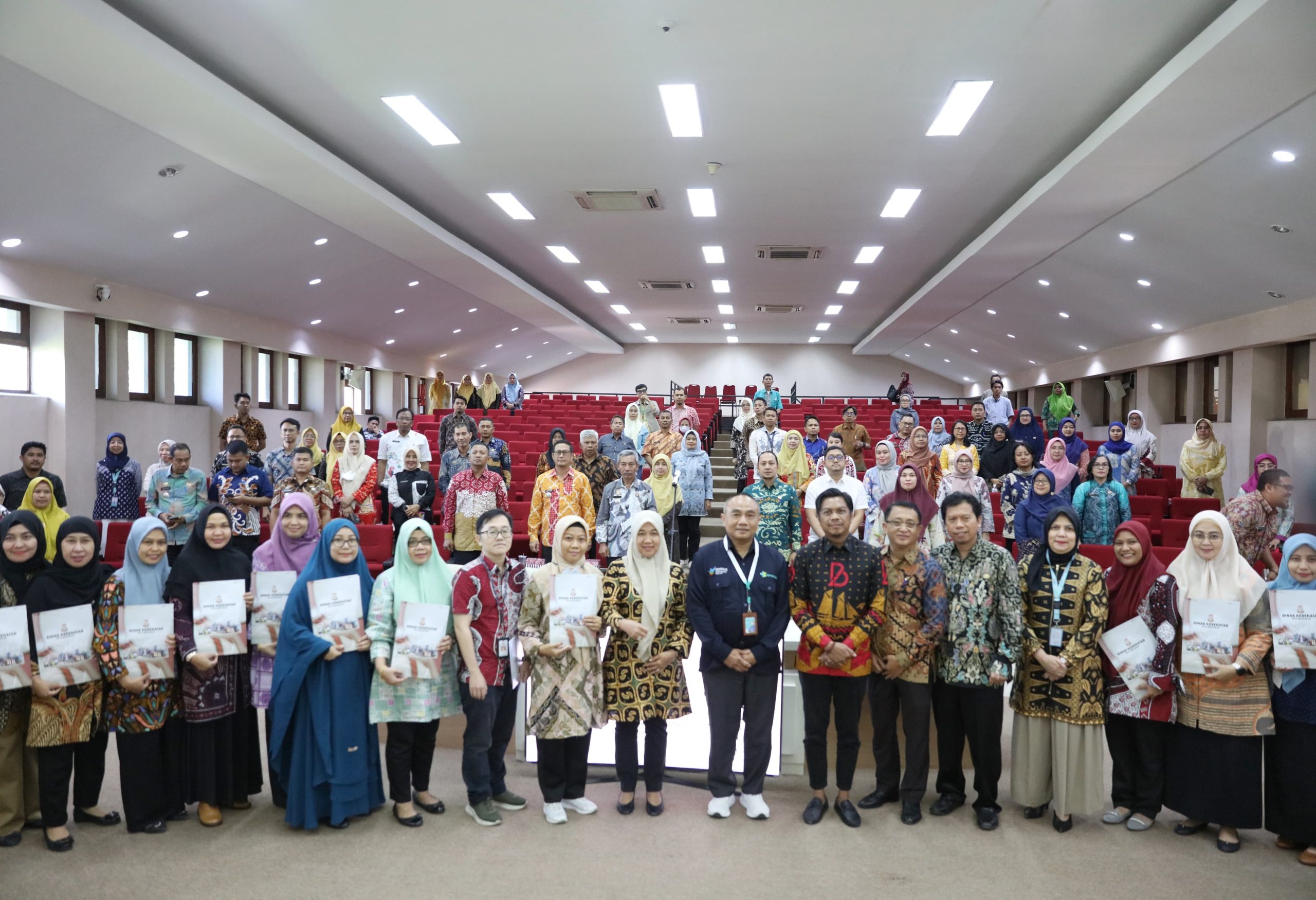 Tingkatkan Kualitas Pelayanan Kesehatan, PJ Sekda Resmikan 19 Puskesmas Berstandar ILP