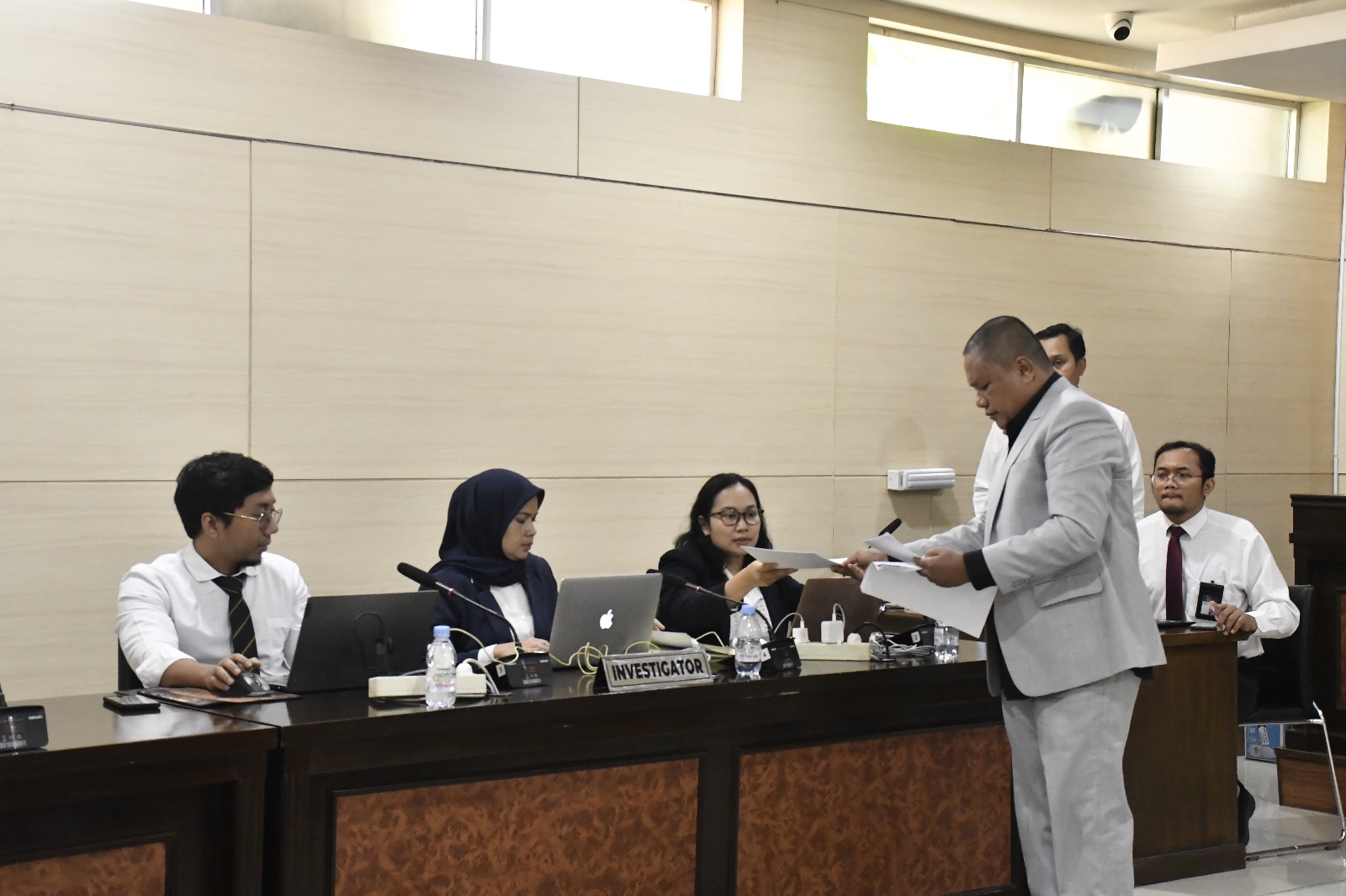  Tim Majelis KPPU, Menyusun Hasil Pemeriksaan Pasca Adanya Penolakan Para Terlapor