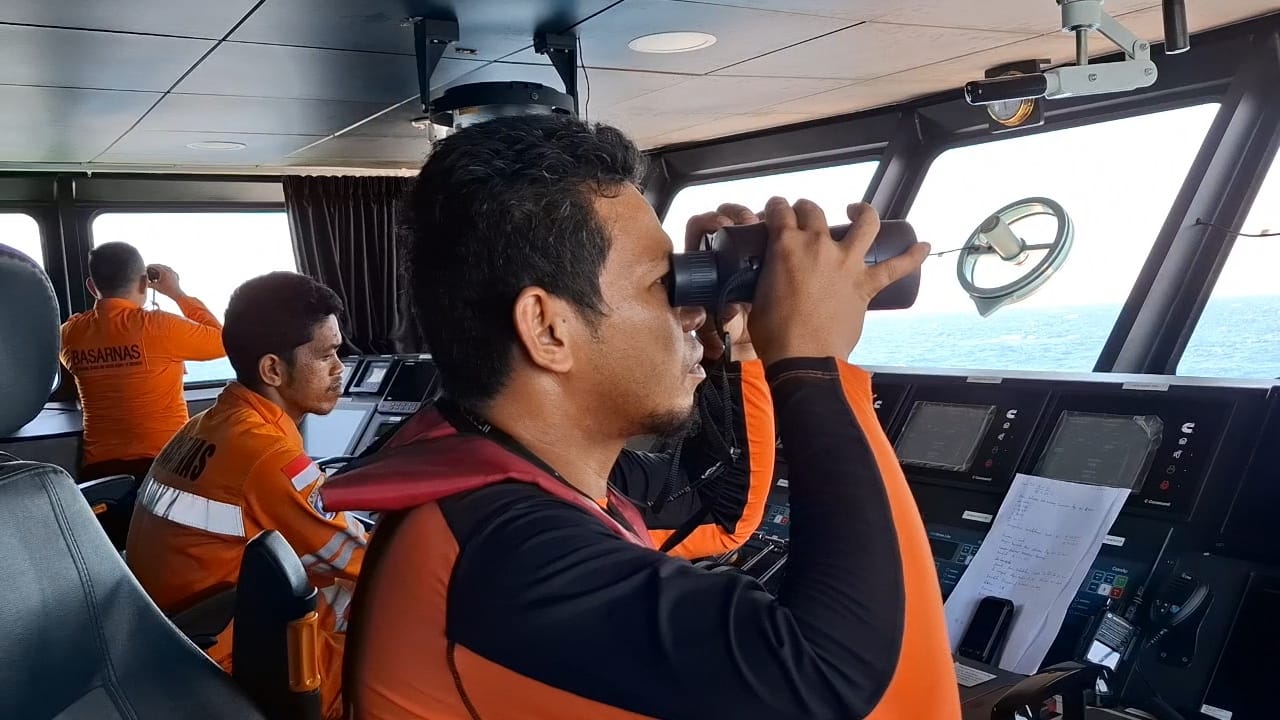  Hari Kedua Pencarian Kapal Pengangkut Ikan di Perairan Tanah Keke, Kab Takalar