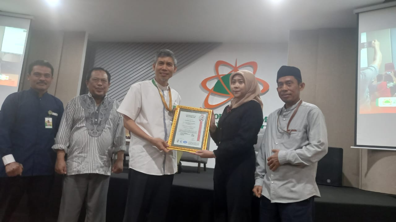  Butuh Proses, Sekolah Islam Atirah Raih Dua Sertifikasi ISO