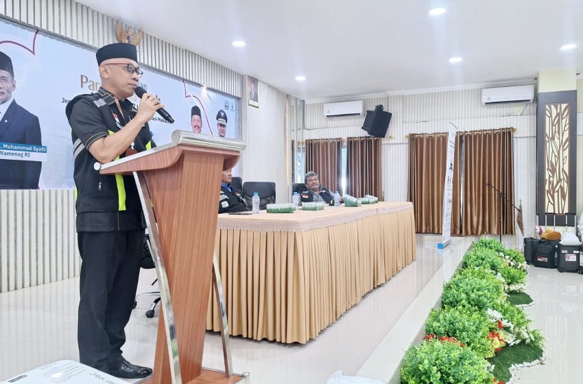 PPIH Makassar Lepas 392 Orang Jemaah Haji dan Ingatkan untuk Bersabar