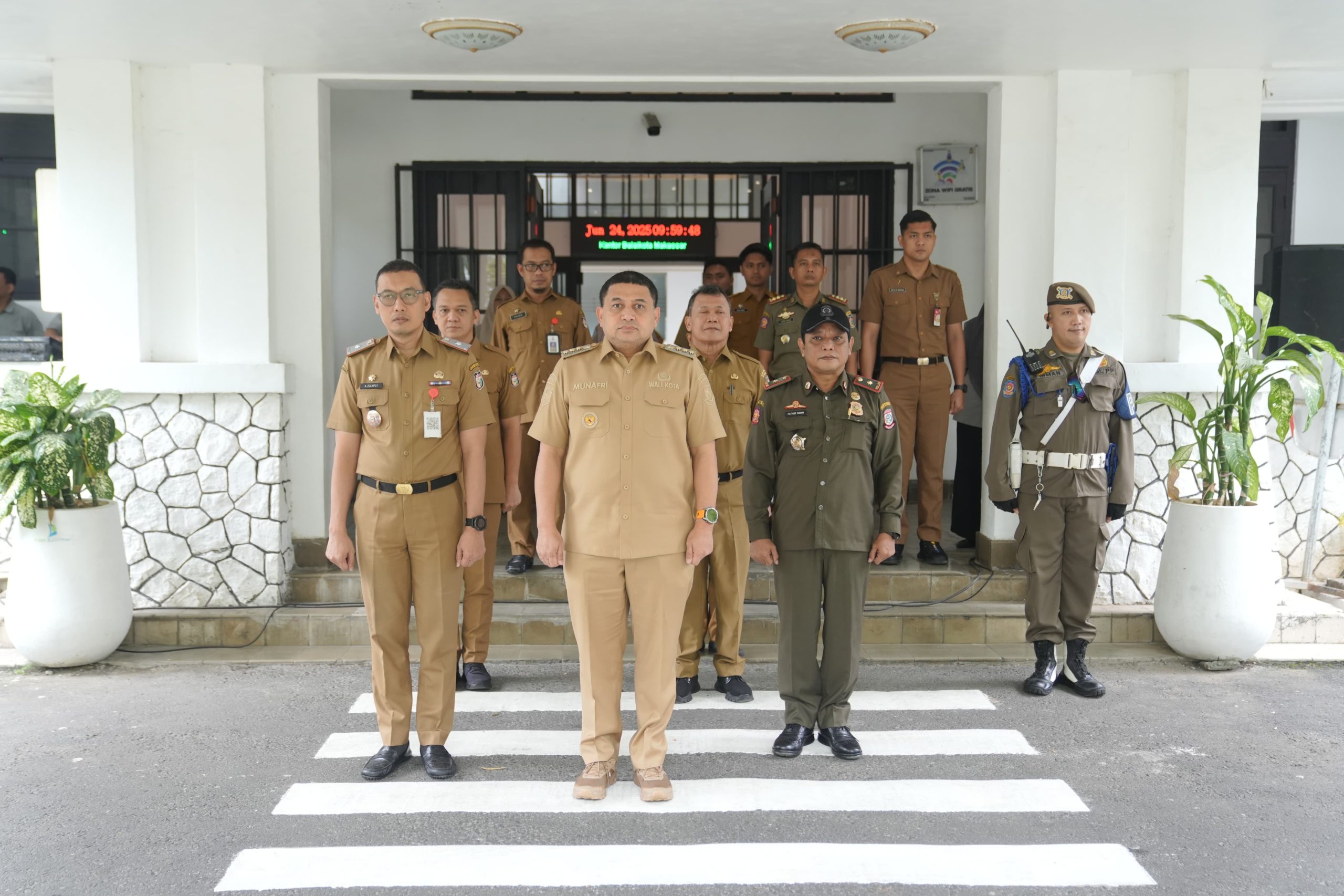 Dari Lagu Kebangsaan ke AI: Munafri Tegaskan ASN Harus Nasionalis dan ...