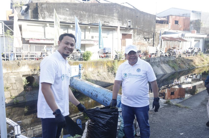  Dukungan Aktif dan Partisipasi Pelindo 4 Dalam Kegiatan Bersih-Bersih Kanal, Dapat Penghargaan dari KLHK