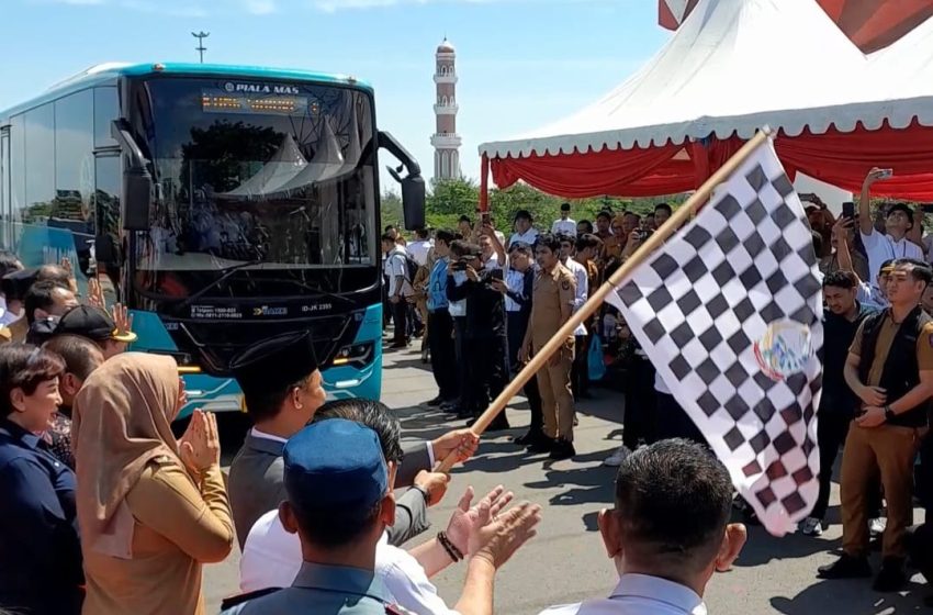  Bus Trans Sulsel Resmi Beroperasi di Dua Koridor
