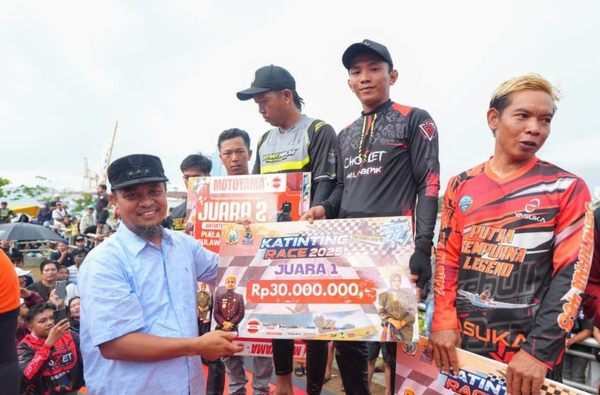 Hamzah Dari Kabupaten Sidrap Juara 1  Katinting Race 2025