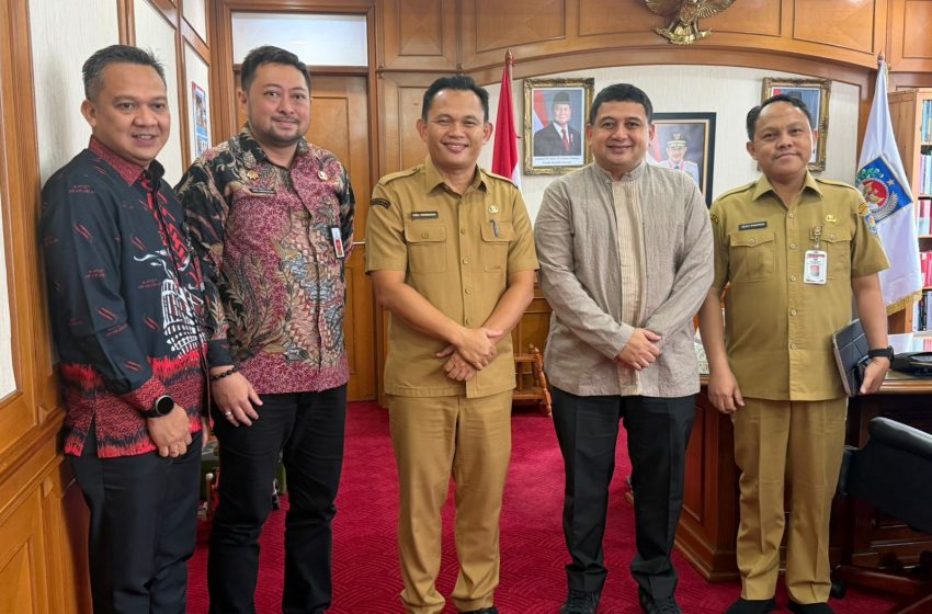  Wali Kota Makassar dan Ditjen Otda, Bahas Penguatan Kapasitas ASN Pemerintahan