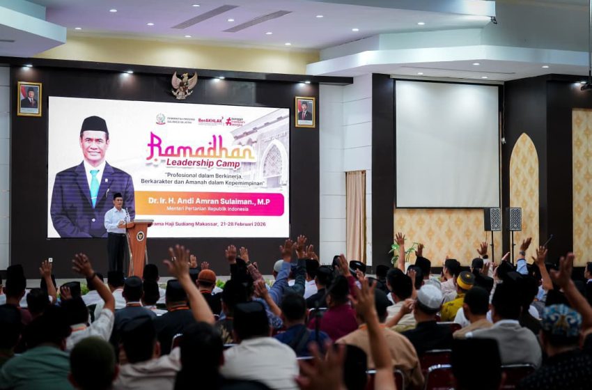  Andi Amran Sulaiman; Jadi pemimpin Harus Berani dan Jadi Fondasi Utama