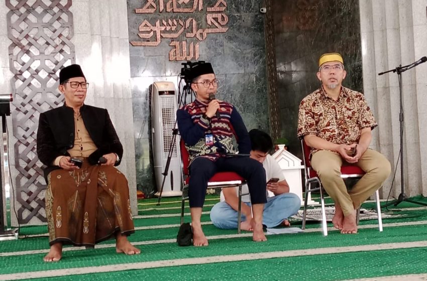  OJK dan BI Edukasi Jamaah Al-Markaz Soal Risiko Pinjol dan Judi Online