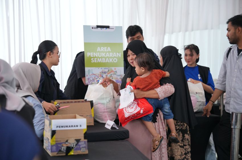  Diserbu Warga Ujung Tanah, Pertamina Jual 1.000 Paket Sembako Murah Hanya Rp30 Ribu