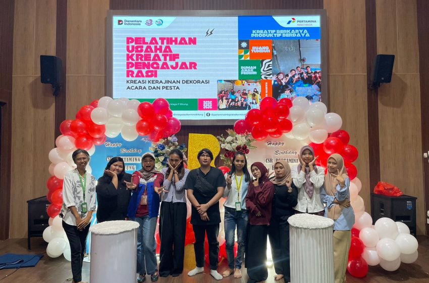  Pertamina IT Bitung Bekali Pengajar Rumah Anak Pesisir Keterampilan Dekorasi, 