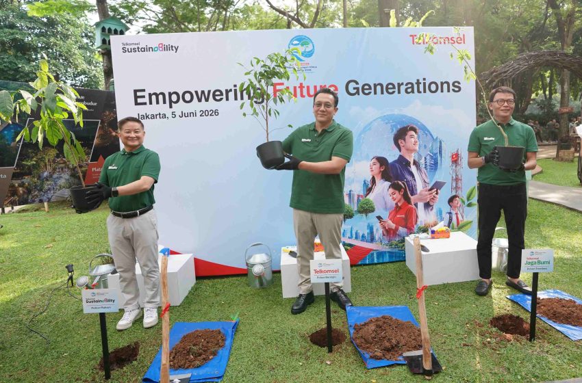  Operasikan 361 BTS Energi Terbarukan, Telkomsel Perkuat Langkah Bisnis