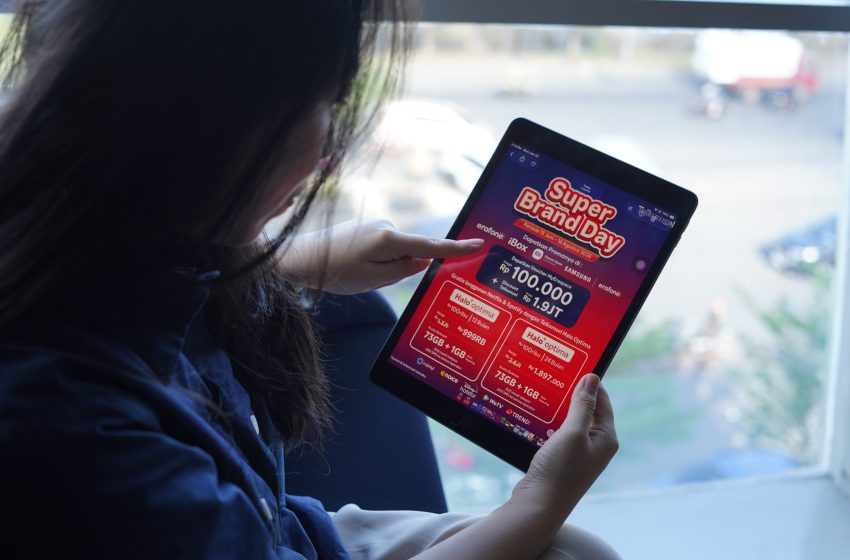  Telkomsel Gandeng Erajaya Perluas Akses Layanan Digital Lewat Super Brand Day