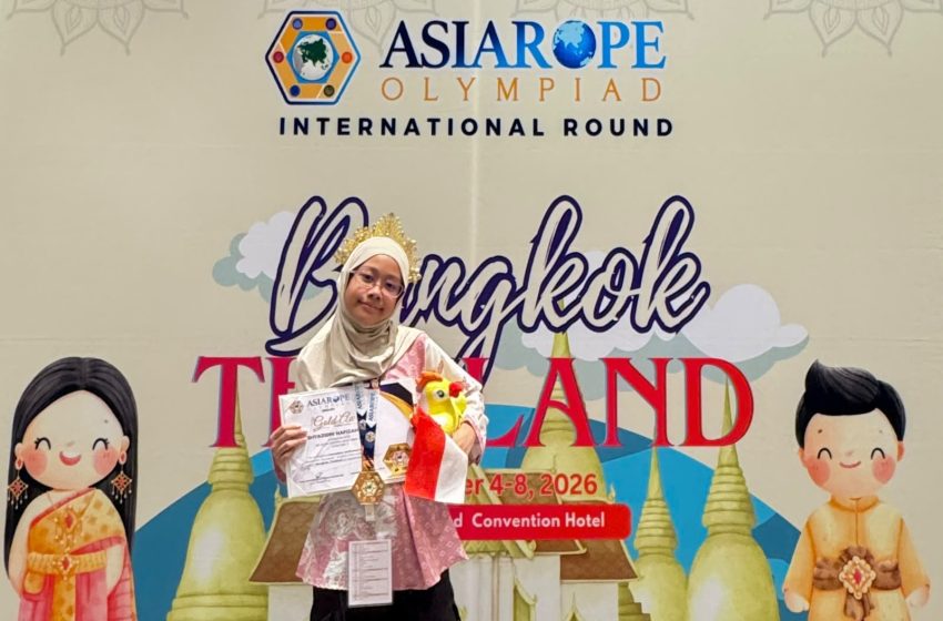  Nafizah Ukir Prestasi Internasional, Siswi Athirah Raih Emas di Thailand